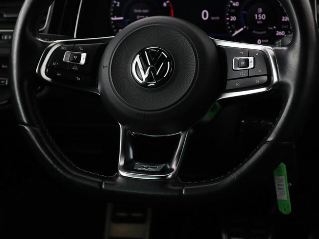 Volkswagen GOLF 1.0 TSI R Line | Stoelverwarming | Carplay | Adaptive cruise | Navigatie | Full LED | Parkeerhulp | Climate control | Active Info Display