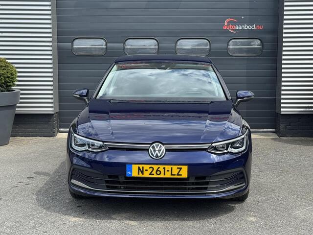 Volkswagen GOLF 1.5 TSI Style | Adaptive Cruise Control | Head-Up Display | Massage | DAB | Parkeersensoren |