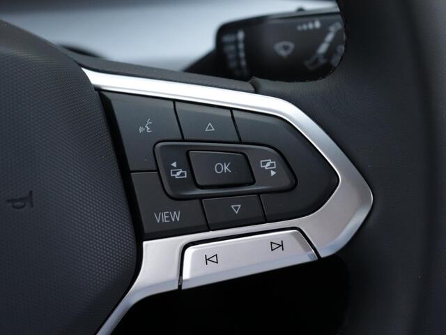 Volkswagen GOLF 1.5 TSI Life Edition | Achteruitrijcamera | App-connect |