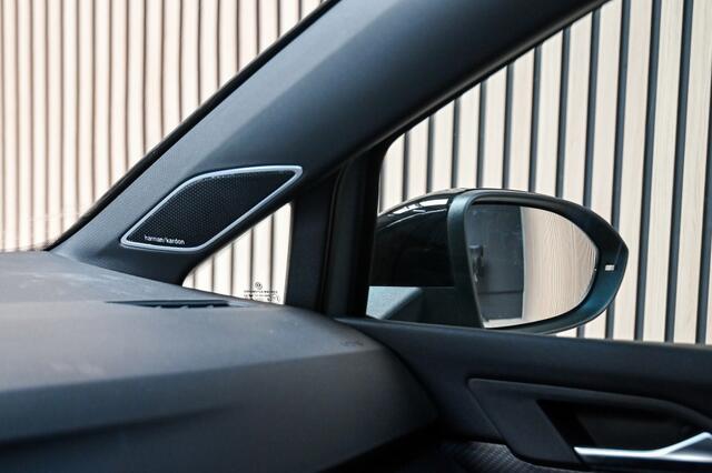 Volkswagen GOLF 1.5 eTSI R-Line HUD|HarmanKardon|PANO|ACC
