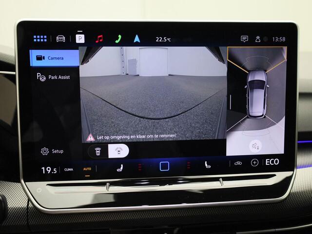 Volkswagen GOLF 1.5 eHybrid 200kW/272PK GTE · 360° Camera + Parkeersensoren · Navigatie · App connect · Garantie tot oktober 2026
