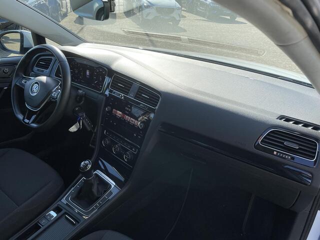 Volkswagen GOLF 1.5 TSI Highline 150 PK | Virtual Cockpit, Parkeersensoren V+A, Apple CarPlay/Android Auto, Adapt. Cruise Control, Lichmetalen velgen 16", zeer luxe!
