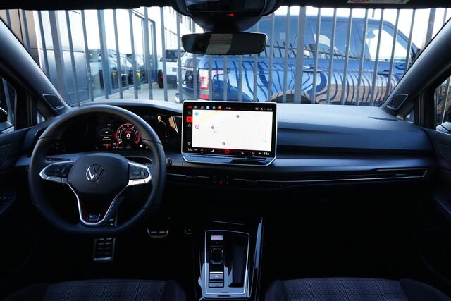 Volkswagen GOLF 8.5 2.0 TSI GTI 265pk Panoramadak/Stoelverwarming/HarmanKardon