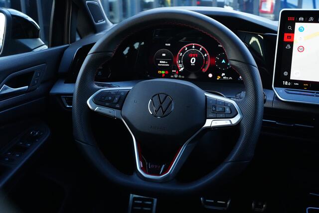 Volkswagen GOLF 8.5 2.0 TSI GTI 265pk Panoramadak/Stoelverwarming/HarmanKardon