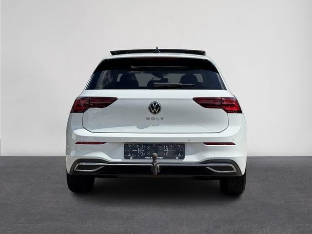 Volkswagen GOLF 2.0 TDI Active | Pano | Stoel + Stuurverwarming | ACC | HUD | Navi | Camera | Trekhaak |( Vestiging - Nieuwegein )