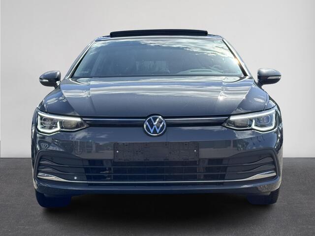 Volkswagen GOLF 2.0 TDI Active | Pano | Stoel + Stuurverwarming | ACC | HUD | Navi | Camera | Trekhaak | ( Vestiging - Nieuwegein )