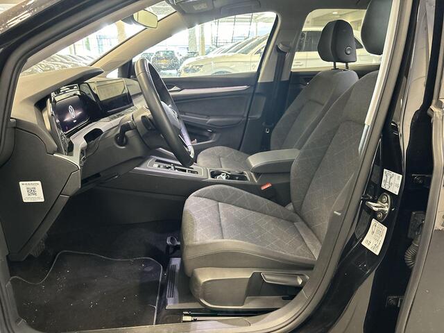 Volkswagen GOLF 1.0 eTsi 110pk DSG Life · Apple/Android Car Play · Navi · P-Sensoren · ACC · DAB · 16'' Inch · Garantie t/m 17-04-2027 of 100.000km