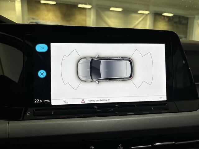 Volkswagen GOLF 1.0 eTsi 110pk DSG Life · Apple/Android Car Play · Navi · P-Sensoren · ACC · DAB · 16'' Inch · Garantie t/m 17-04-2027 of 100.000km