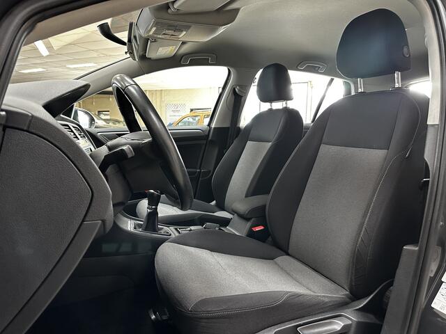 Volkswagen GOLF 1.0 TSI Comfortline/ Trekhaak/ 15'' LMV/ Apple + Android/ Airco/ Elek. pakket/ Isofix/ Bluetooth/ Armsteun/ LEDER. Stuur/ Dagrijverl.