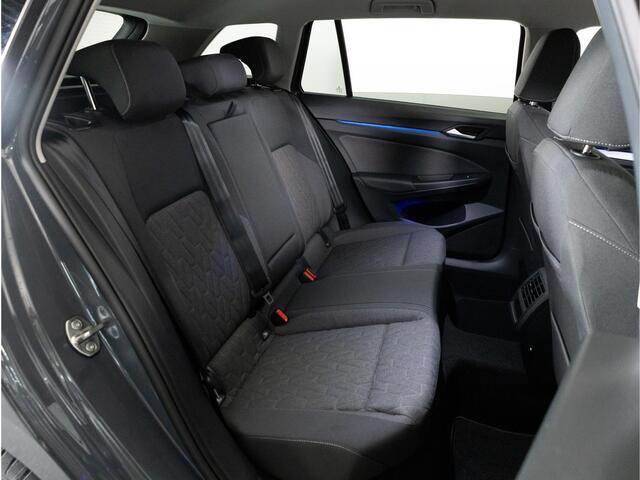 Volkswagen GOLF variant Life Edition 1.5 TSI 116 pk Variant | Wegklapbare trekhaak | Adaptieve Cruise Control | Elektrisch bedienbare achterklep | Achteruitrijcamera |