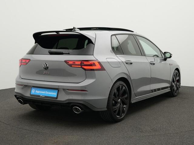 Volkswagen GOLF GTI Clubsport 2.0 TSI 300 pk DSG | Panoramadak | Leder | Dynamic Chassis Control | Harman Kardon sound | Stoelventilatie | Park Assist | Adaptive Cruise | 18 inch