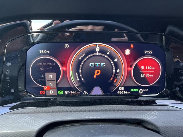 Volkswagen GOLF 1.4 eHybrid GTE / AUTOMAAT/ ADAPT. CRUISE/ DIGITAL DASH/ 17" LMV/ NAVI/ APP-CONNECT/ RIJ-MODI/ PARK. SENSOREN/ DAB/ BLUETOOTH/ MATRIX