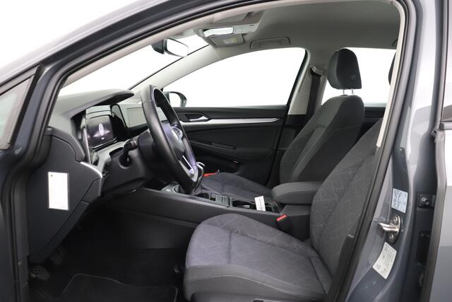 Volkswagen GOLF Variant 1.0 TSI Business Trekhaak Carplay Adapt. Cruise LED