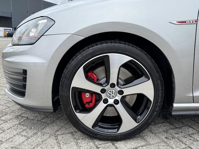 Volkswagen GOLF 7 GTI Performance 2.0 TSI 230pk DSG / Aut. Vol opties Unieke originele staat 61dkm!!