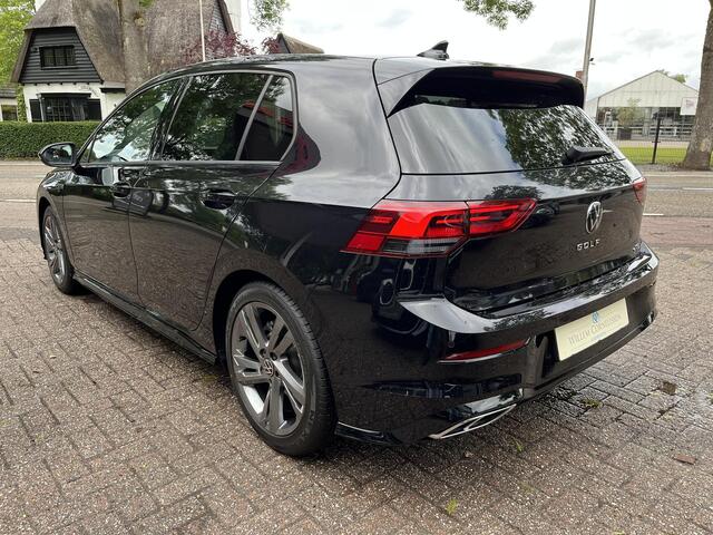 Volkswagen GOLF 1.5 eTSI R-Line Business Aut Navi Camera ACC Carpl