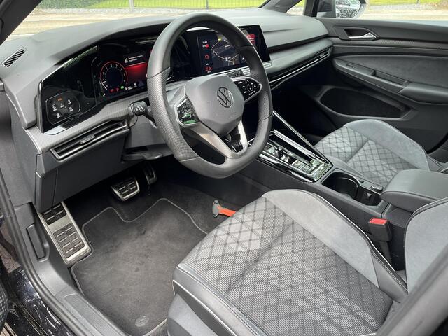 Volkswagen GOLF 1.5 eTSI R-Line Business Aut Navi Camera ACC Carpl