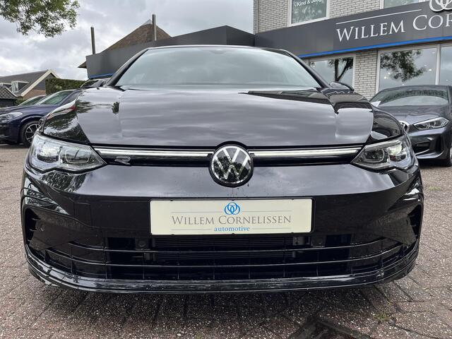 Volkswagen GOLF 1.5 eTSI R-Line Business Aut Navi Camera ACC Carpl