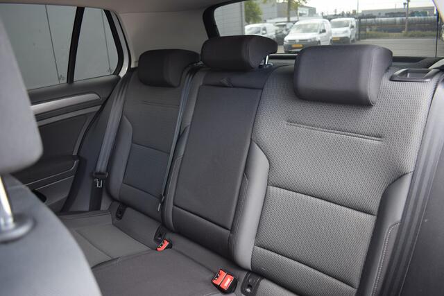 Volkswagen GOLF 1.0 TSI Comfortline | Apple CarPlay | Climate | ACC | LM Velgen