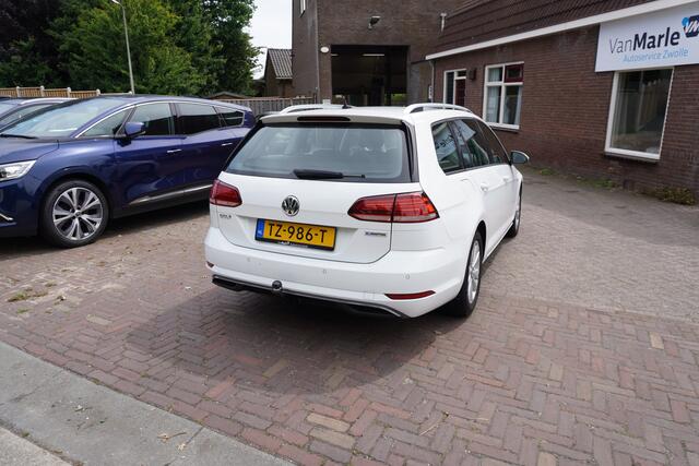 Volkswagen GOLF Variant 1.5 TSI Comfortline Business TREKHAAK MASSAGESTOEL NAVI CARPLAY