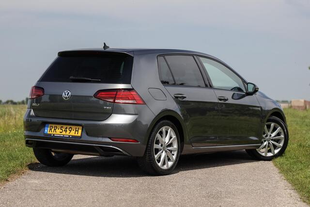 Volkswagen GOLF TSI Comfortline ? ACC ? Carplay ? Massage