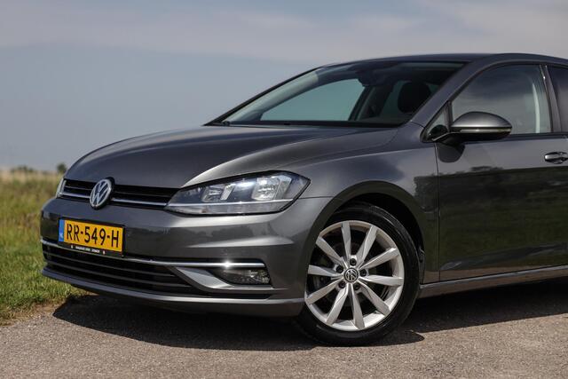 Volkswagen GOLF TSI Comfortline ? ACC ? Carplay ? Massage