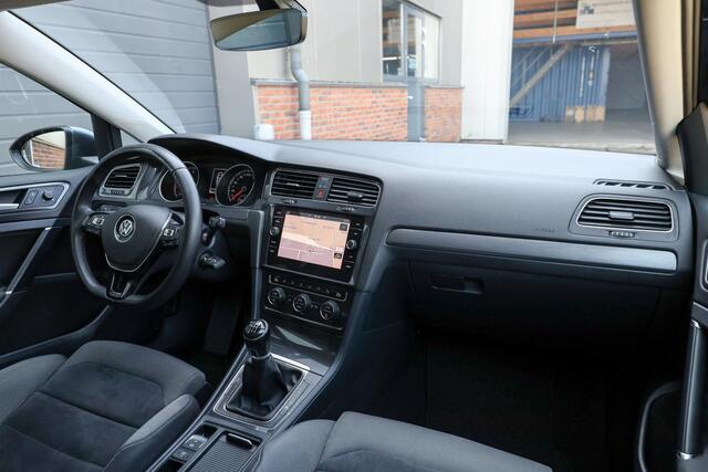 Volkswagen GOLF TSI Comfortline ? ACC ? Carplay ? Massage