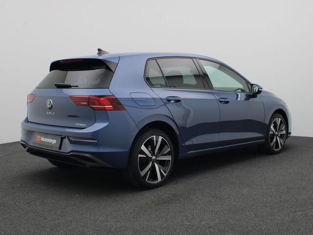 Volkswagen GOLF 1.5 eHybrid Life Edition 204PK DSG Adaptieve Cruise Controle, Navi via Apple Carplay/Android Auto, Achteruitrijcamera, Stoel-Stuurverwarming, Keyless, 18" LM Velgen