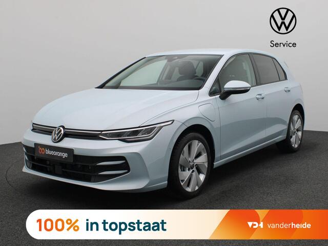 Volkswagen GOLF 1.5 eHybrid Life Edition 204PK DSG Adaptieve Cruise Controle, Navi via Apple Carplay/Android Auto, Achteruitrijcamera, Stoel-Stuurverwarming, Keyless, 17" LM Velgen