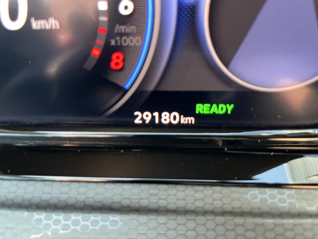 Volkswagen GOLF 1.4 eHybrid GTE / AUTOMAAT/ 245 PK/ STUUR+STOEL VERWARM./ APP-CONNECT/ KEYLESS/ PARK. SENSOREN V+A/ STANDKACHEL/ DRIVE SELECT/ NAVI/ DIGITAL DASH/ DAB/ ACC/ LED/ ISOFIX/ 18'' LMV