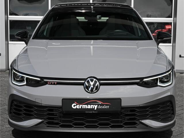 Volkswagen GOLF 2.0TSI 300pk GTI Clubsport Pano HuD IQ-Light H&K Stoel-verw+koeling 19-Inch VOL!