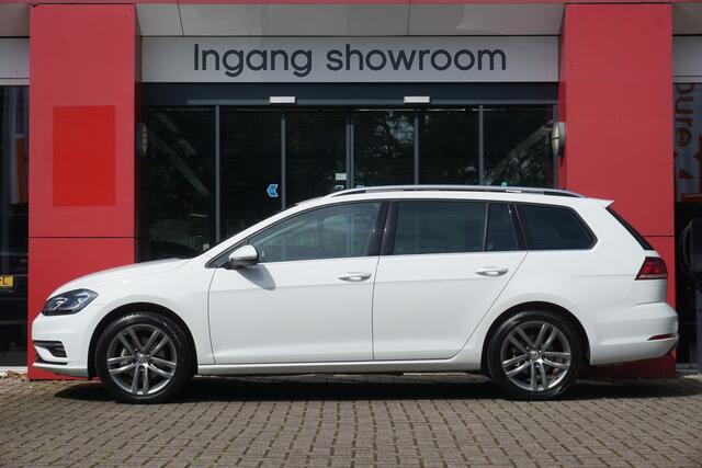 Volkswagen GOLF Variant 1.5 TSI 150pk Highline | Panoramadak | ACC | Virtual Cockpit | Trekhaak | Origineel NL |