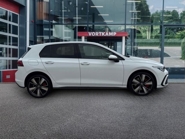 Volkswagen GOLF 1.4 TSI DSG GTE NAVI/PDC/STOEL-STUURVERW/CARPLAY