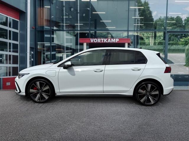 Volkswagen GOLF 1.4 TSI DSG GTE NAVI/PDC/STOEL-STUURVERW/CARPLAY