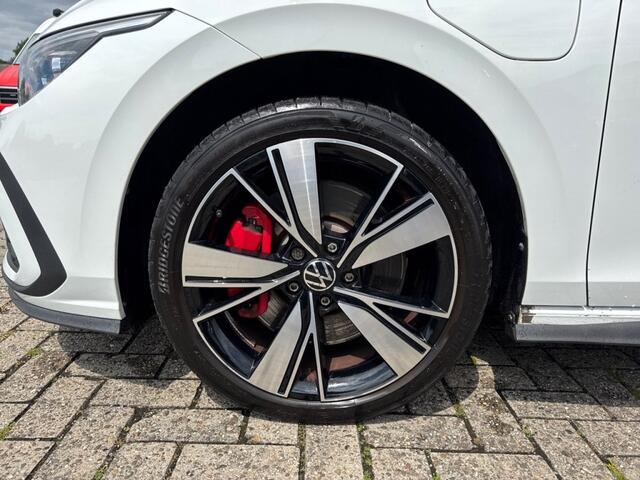 Volkswagen GOLF 1.4 TSI DSG GTE NAVI/PDC/STOEL-STUURVERW/CARPLAY