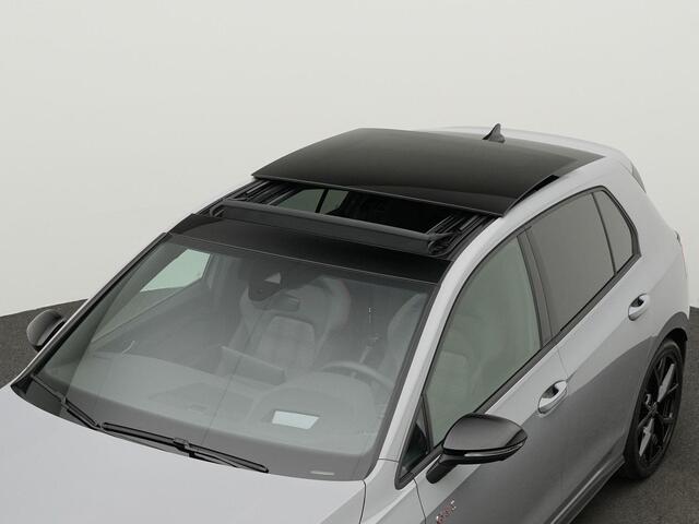 Volkswagen GOLF GTI 2.0 TSI 265 pk DSG | 8.5 GTI | Panoramadak | IQ Light | Rondomzicht camera | Head-up display | Stuur-/stoelverwarming | 19 inch
