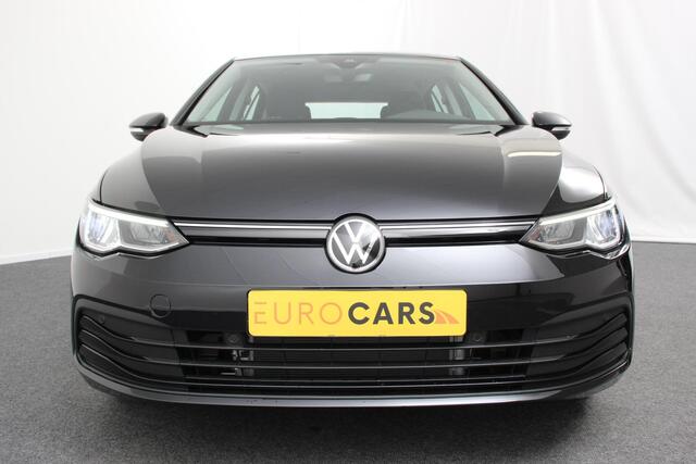 Volkswagen GOLF 1.5 TSI 130pk Life Navigatie Climate control Camera Led Parkeer sensoren Virtuel Cockpit Stoel en Stuur verwarming