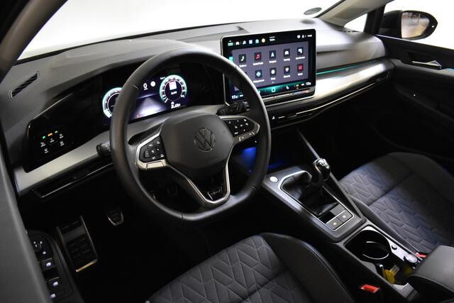 Volkswagen GOLF 1.5 TSI LIFE VIRTUAL/NAVI/TREKHAAK