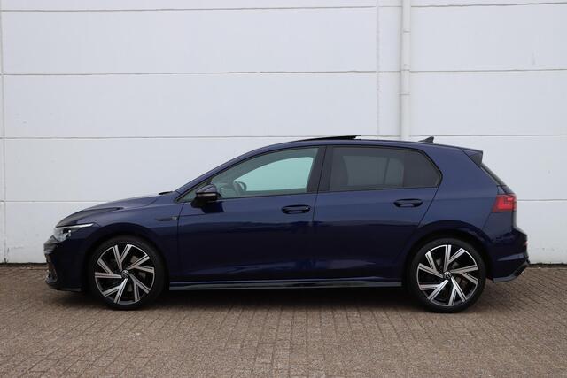 Volkswagen GOLF 1.5 eTSI R-Line