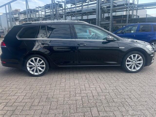 Volkswagen GOLF 1.5 TSI HIGHLINE