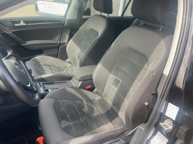 Volkswagen GOLF 1.5 TSI HIGHLINE