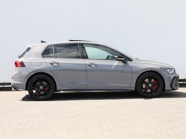 Volkswagen GOLF 2.0 TSI GTI 265 pk DSG | Panoramadak | Camera | Stoel- en stuurverwarming | Black Style | LED Plus | Spiegelpakket |19 inch Estoril