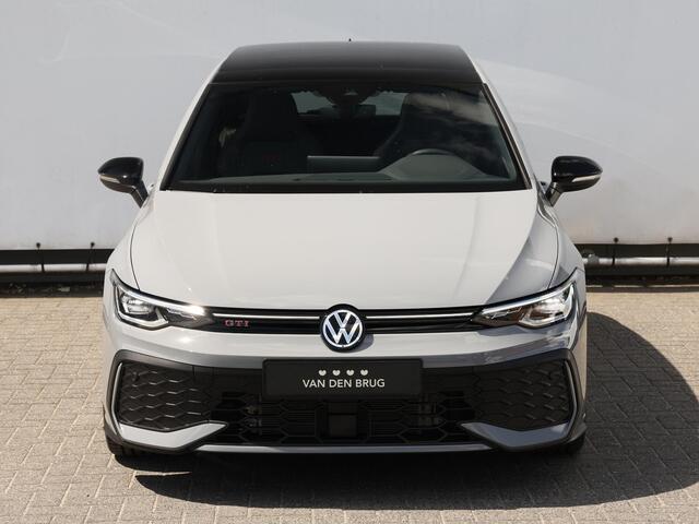 Volkswagen GOLF 2.0 TSI GTI 265 pk DSG | Panoramadak | Camera | Stoel- en stuurverwarming | Black Style | LED Plus | Spiegelpakket |19 inch Estoril