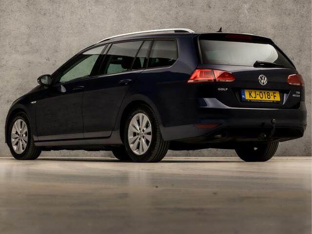 Volkswagen GOLF Variant 1.0 TSI Sportline (APPLE CARPLAY, NAVIGATIE, CAMERA, CLIMATE, SPORTSTOELEN, TREKHAAK, GETINT GLAS, PARKEERSENSOREN, NIEUWE APK, NIEUWSTAAT)