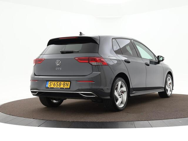 Volkswagen GOLF 1.4 245pk DSG eHybrid GTE · Navigatie · Keyless · Head-Up Display · Apple/Android Car Play · Sportstoelen · Parkeerassistent · Sfeerverlichting · Garantie t/m 20-01-2027 of 100.000km