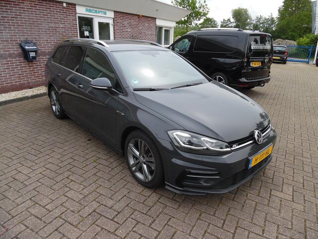 Volkswagen GOLF Variant 1.5 TSI Highline Business R