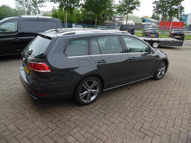 Volkswagen GOLF Variant 1.5 TSI Highline Business R