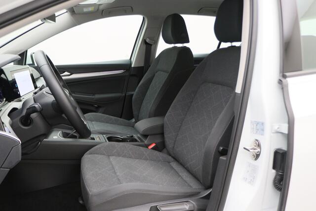 Volkswagen GOLF 1.0 TSI Life LED, Adapt. Cruise, Apple Carplay, Stuur-/Stoelverw., PDC