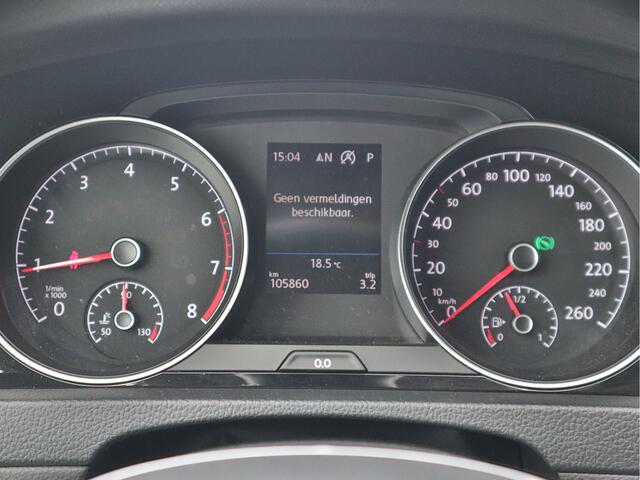 Volkswagen GOLF 1.5 TSI Highline Business R | Automaat | Stoelverwarming/Massage | Navigatie | Cruise Control |