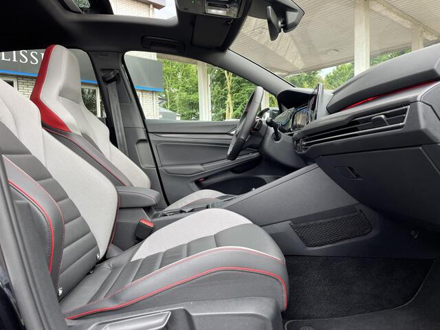 Volkswagen GOLF 2.0 TSI GTI Aut Pano Leder IQ Light Camera Zitklim
