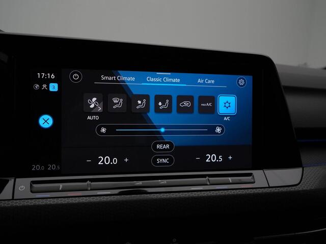 Volkswagen GOLF GTE 1.4 eHybrid 245 pk DSG | Pano | IQ Light | Achteruitrijcamera | Sportonderstel | Adaptive Cruise Control | 17 inch